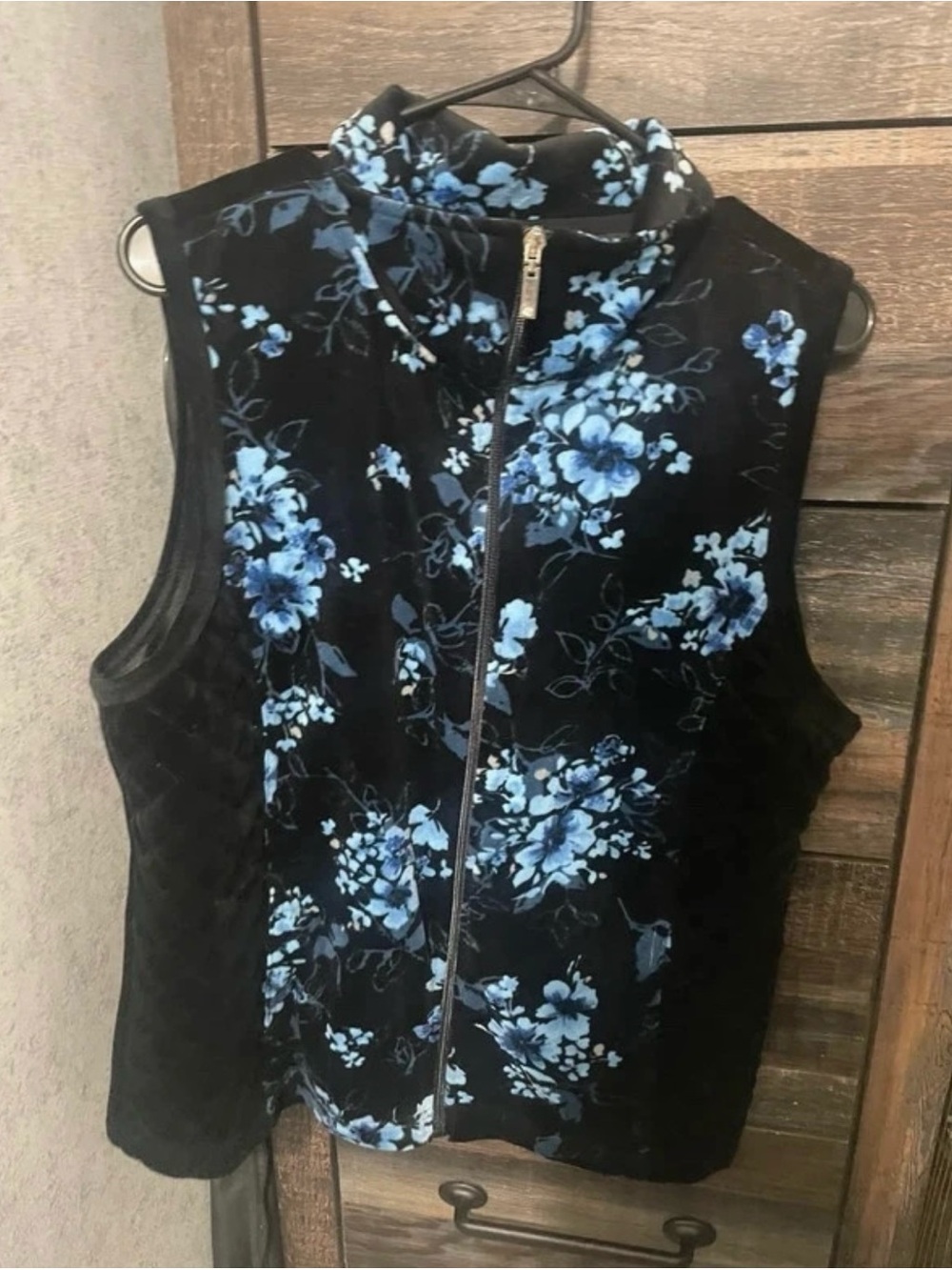 Silver Jeans Black Velvet Zip-Front Floral Vest with Blue Print